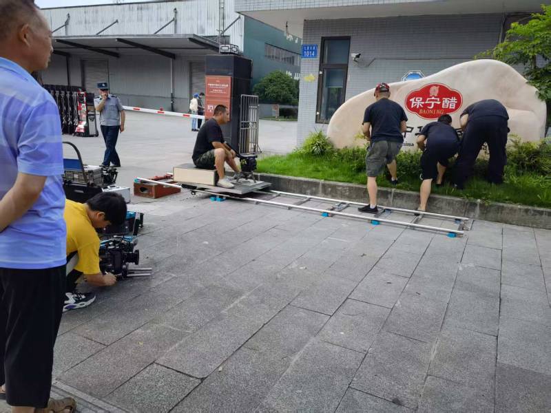 合作市广告片拍摄公司核心优势：全流程服务，让品牌广告片省心更出彩
