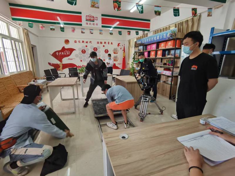 合作市广告片拍摄公司：极简主义践行者，少即是多的视觉哲学
